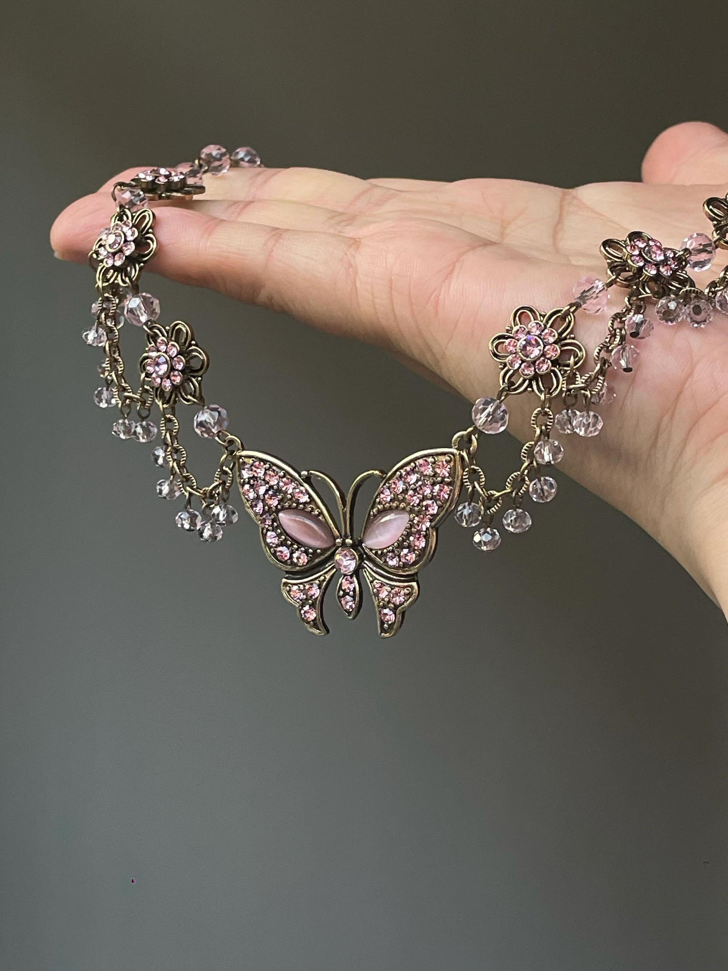 Ancient exquisite butterfly necklace