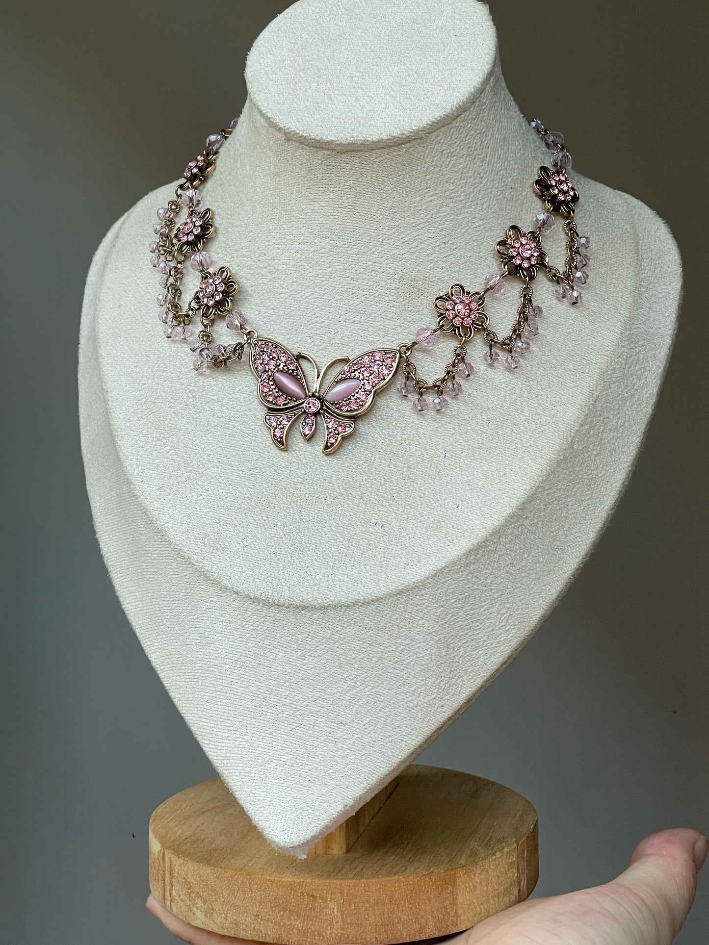 Ancient exquisite butterfly necklace